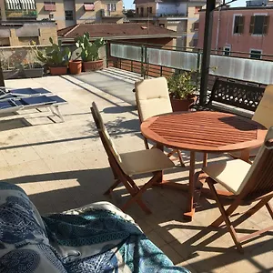 Sunny Attico Con Grande Terrazzo Roma
